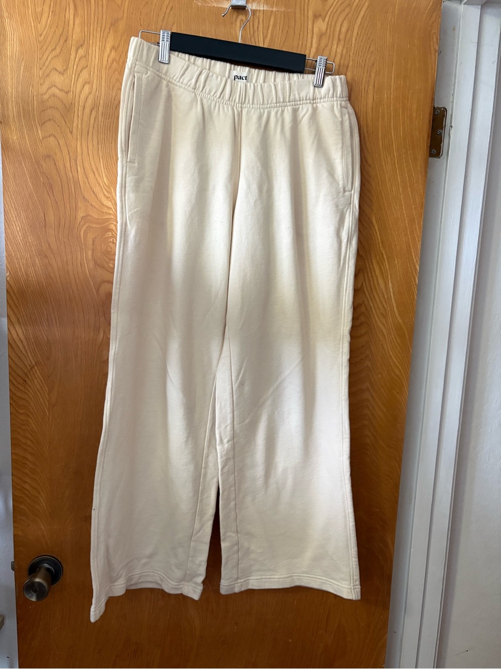 Pact Cream wide leg pull on Sweatpants M